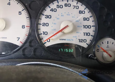 2004 Jeep Liberty Sport z USA, uszkodzony, nr VIN 1J4GK48K04W241253